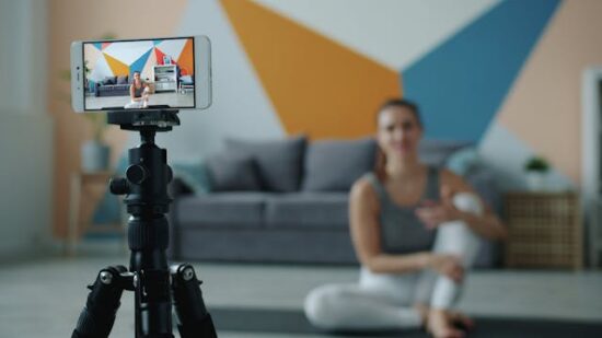 Evidence-based fitness vs influencer advice