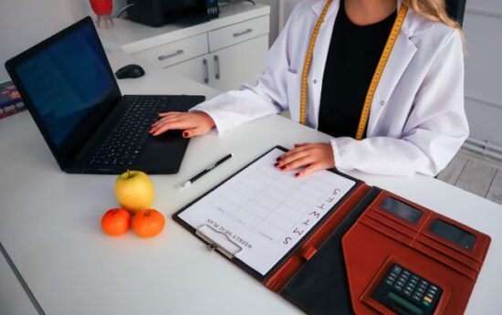 Precision nutrition and personalized dietary interventions