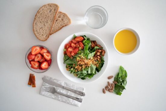 How to Start Eating Healthy Step by Step: A Beginner’s Guide to Better Nutrition