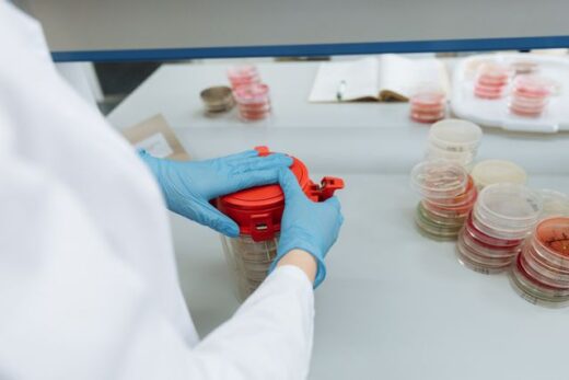 Microbiome-based precision medicine