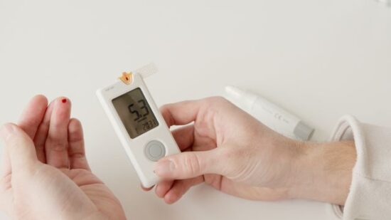 Dyslipidemia: Causes, Symptoms, Diagnosis, and Treatment