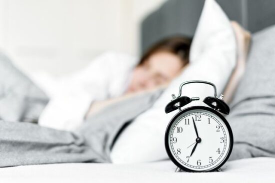 Simple Ways Students Can Improve Their Sleep Schedule